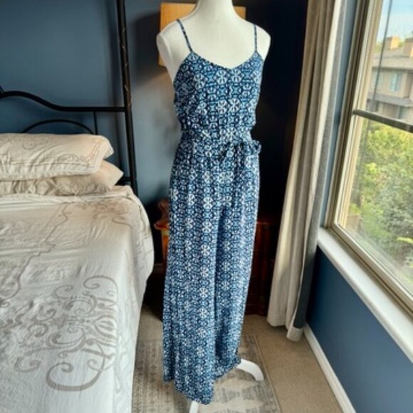 Blue Geometric Print Jumpsuit - Picture 2 of 13